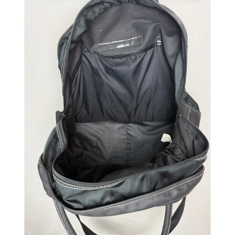 Disney Store Tigger Duffle Bag Black Travel Bag Embroidered Shoulder Strap